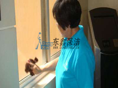 �Ϸ�Ӱ�Ǳ����й�