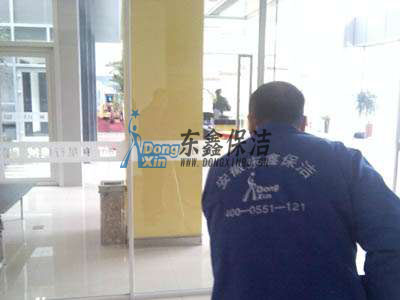 �Ϸ�KTV�������