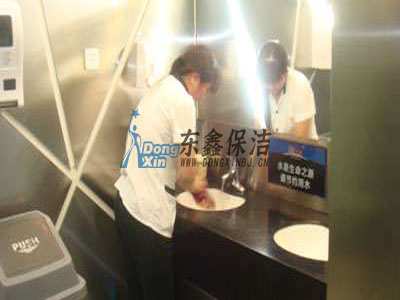 �Ϸ�Ӱ�Ǳ����������(w��)